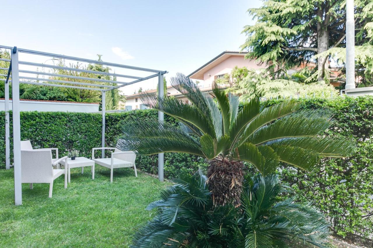 Apartamento Casa Bonotto Desenzano del Garda Exterior foto
