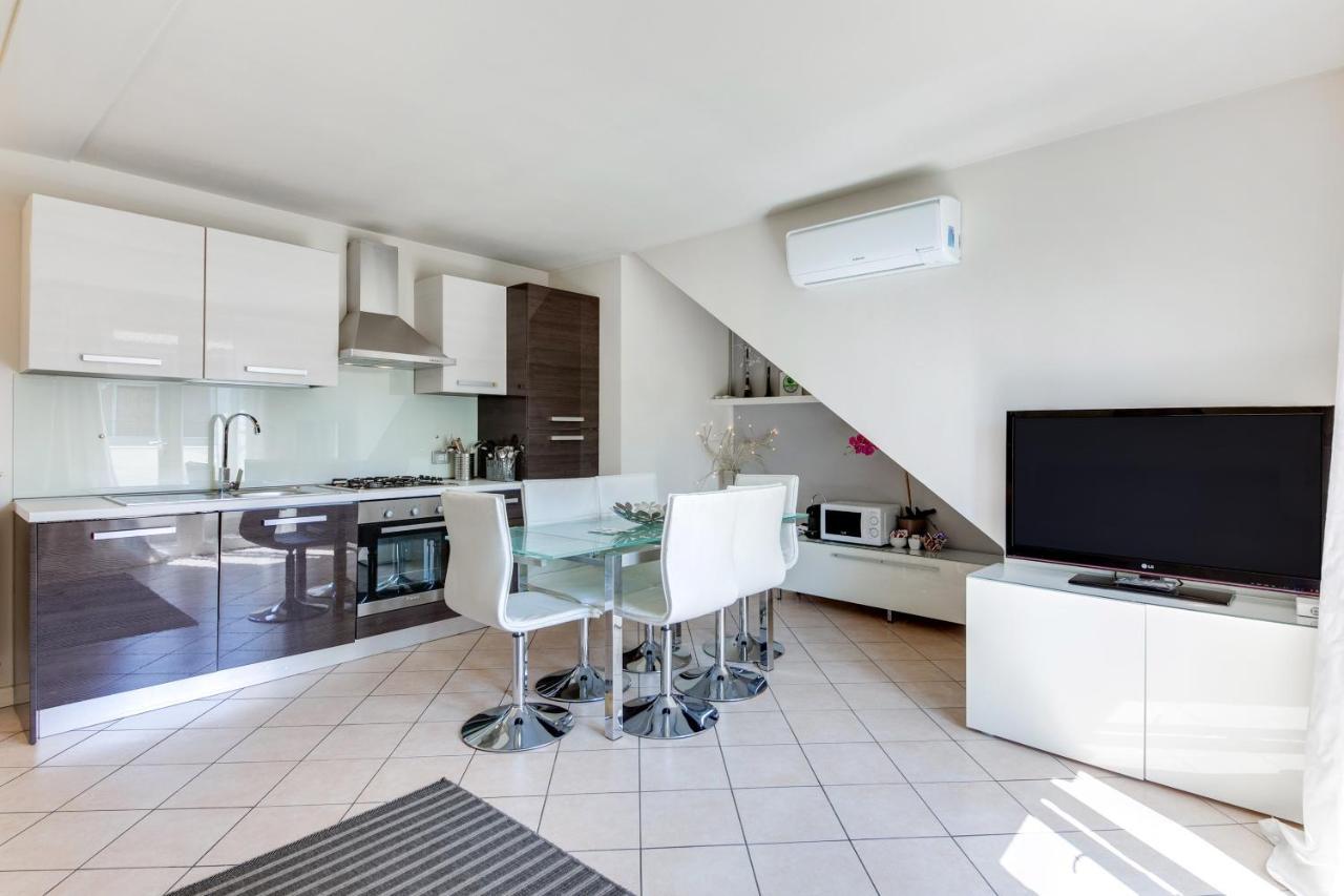 Apartamento Casa Bonotto Desenzano del Garda Exterior foto